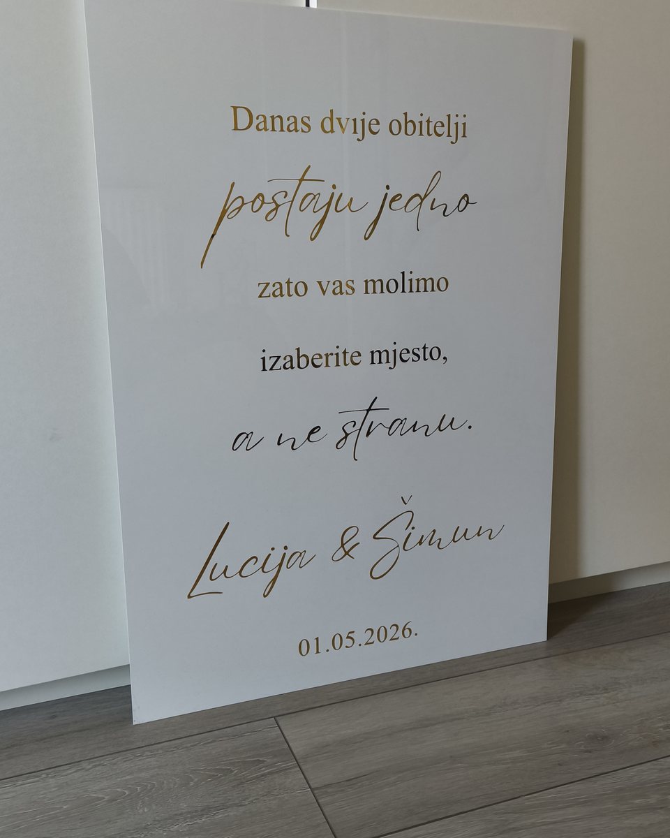 Bijela citat ploča sa zlatnim natpisom, Lucija & Šimun